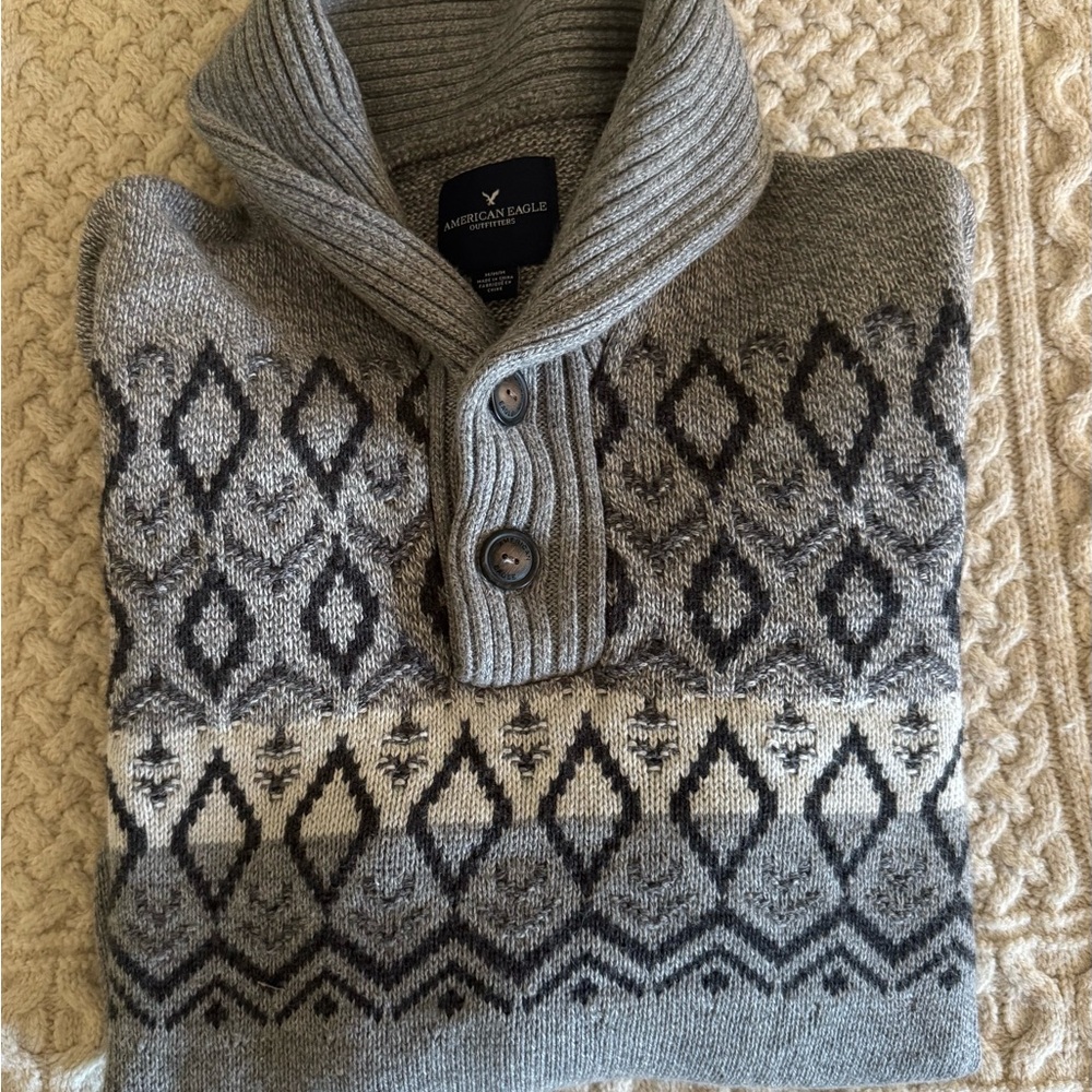 American Eagle Outfitters Sweater